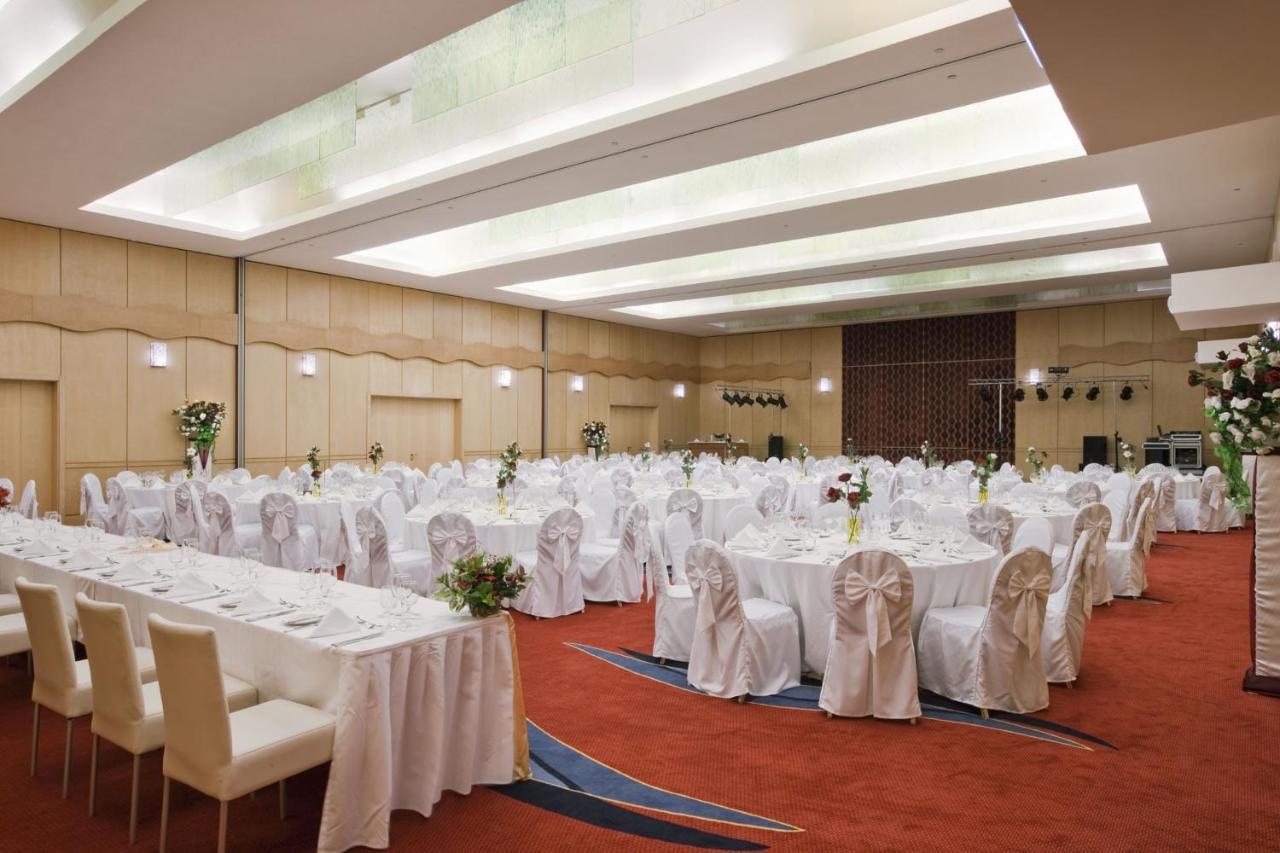 Bisila Palace Malabo Buitenkant foto
