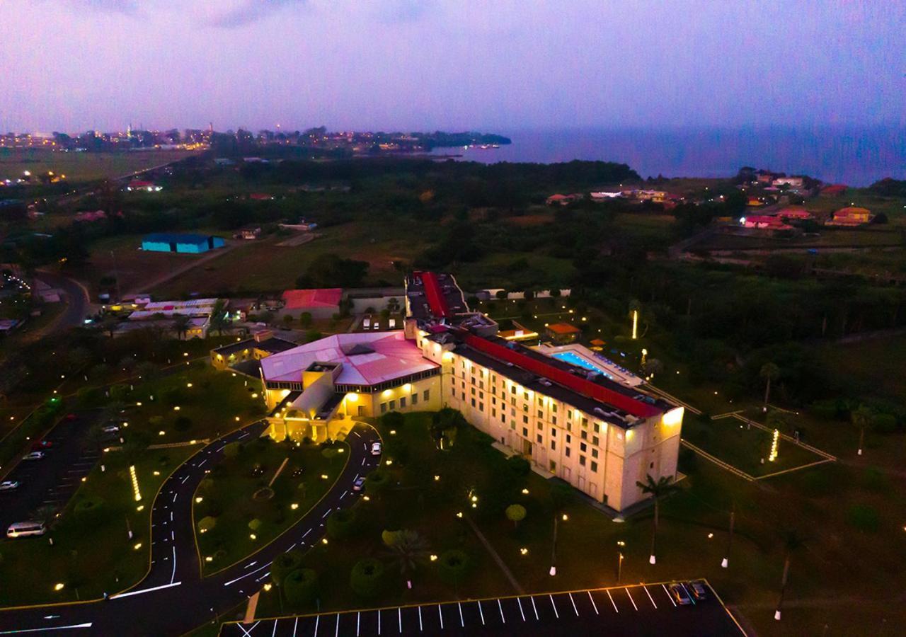 Bisila Palace Malabo Buitenkant foto