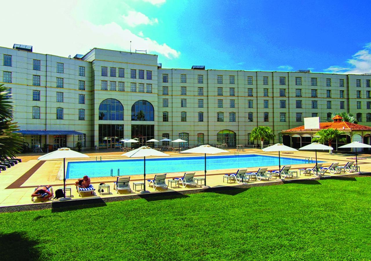 Bisila Palace Malabo Buitenkant foto